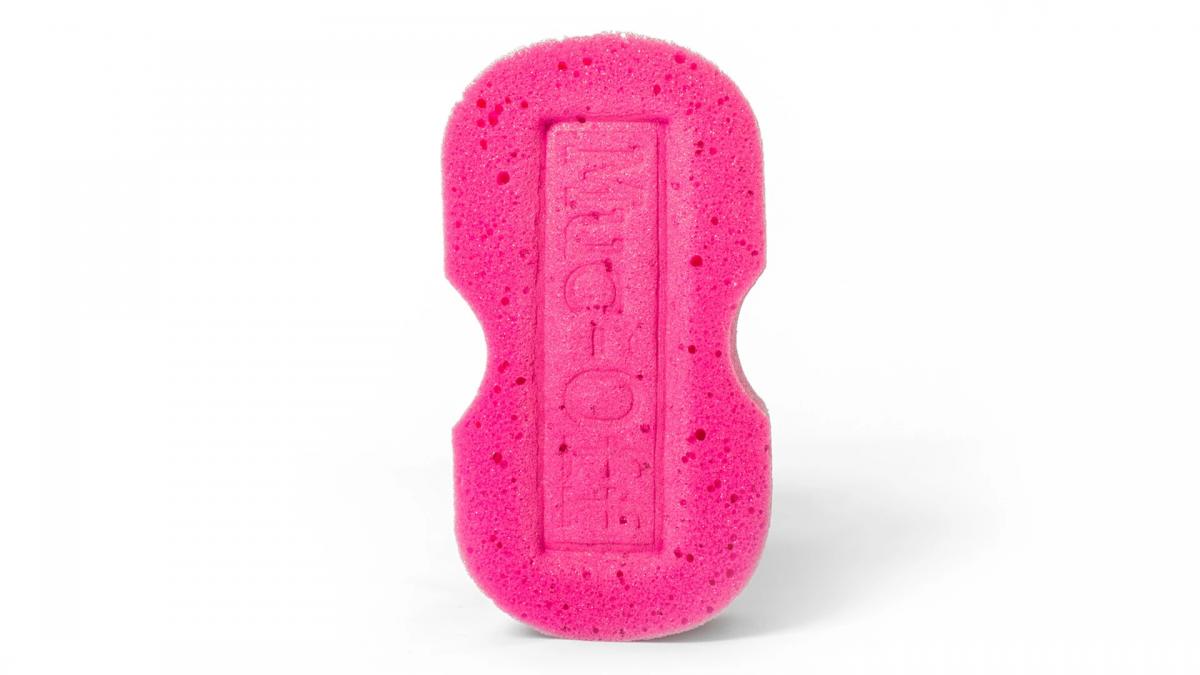 Muc-Off Expanding Pink Sponge - Kastberga MC
